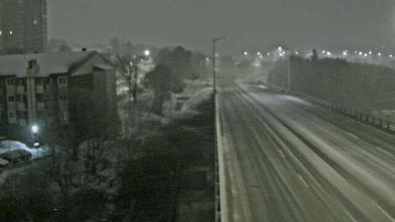 MacKay Bridge - Dartmouth bound