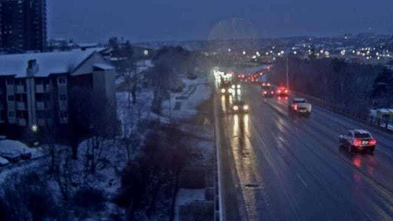 MacKay Bridge - Dartmouth bound