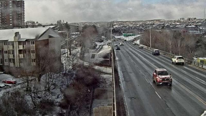 MacKay Bridge - Dartmouth bound