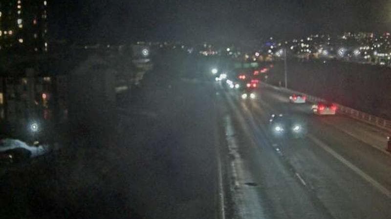 MacKay Bridge - Dartmouth bound