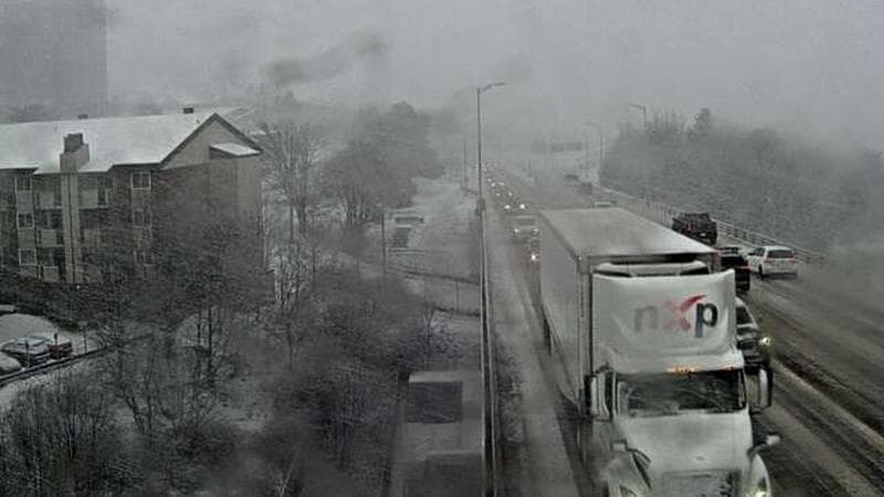MacKay Bridge - Dartmouth bound