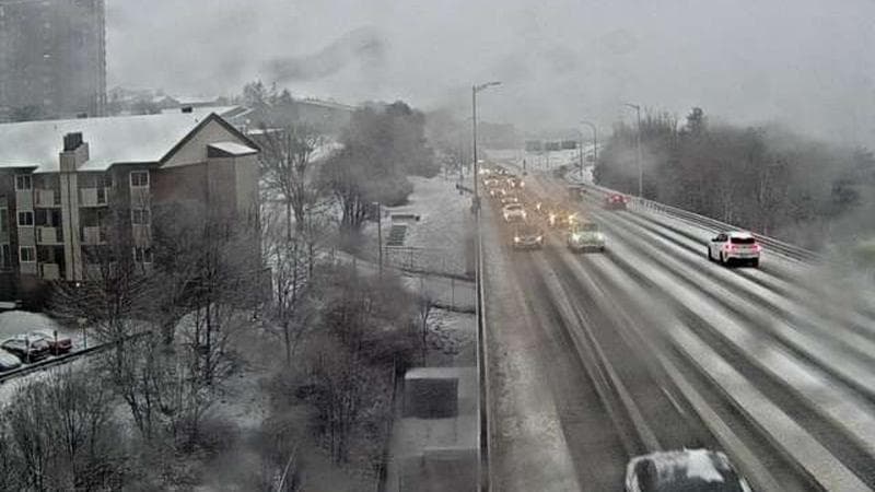 MacKay Bridge - Dartmouth bound