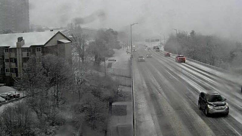 MacKay Bridge - Dartmouth bound