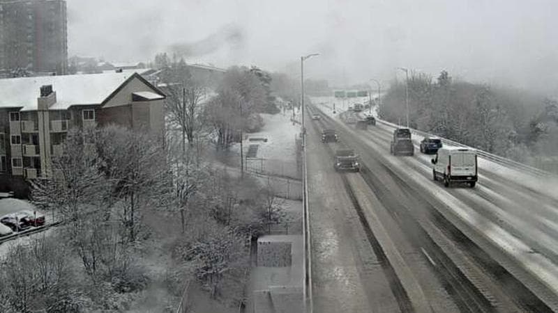 MacKay Bridge - Dartmouth bound
