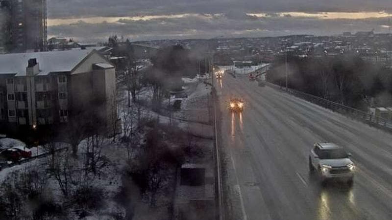 MacKay Bridge - Dartmouth bound