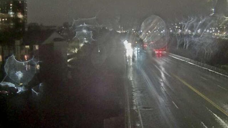 MacKay Bridge - Dartmouth bound