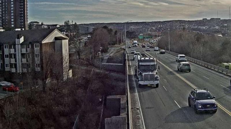 MacKay Bridge - Dartmouth bound