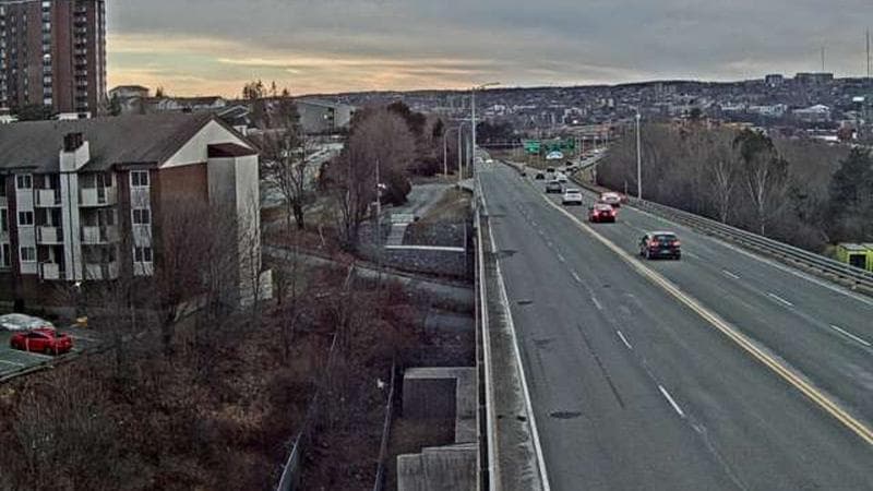 MacKay Bridge - Dartmouth bound