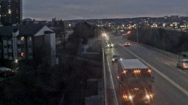 MacKay Bridge - Dartmouth bound