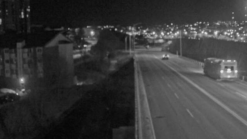 MacKay Bridge - Dartmouth bound