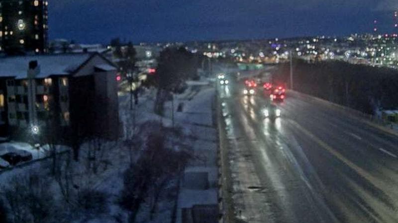 MacKay Bridge - Dartmouth bound
