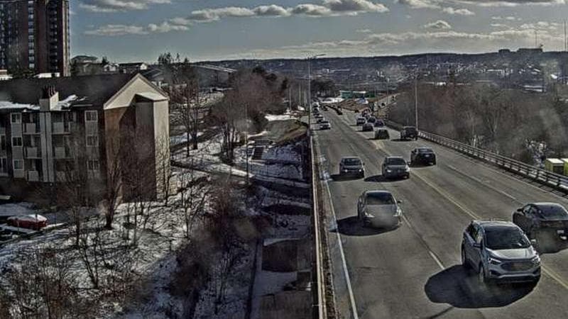 MacKay Bridge - Dartmouth bound
