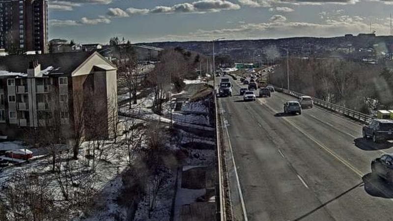 MacKay Bridge - Dartmouth bound