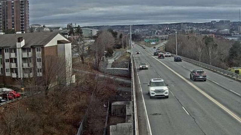 MacKay Bridge - Dartmouth bound