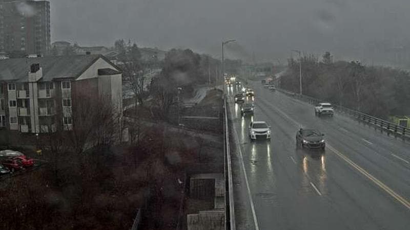 MacKay Bridge - Dartmouth bound