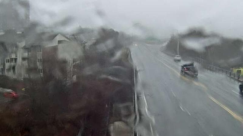 MacKay Bridge - Dartmouth bound