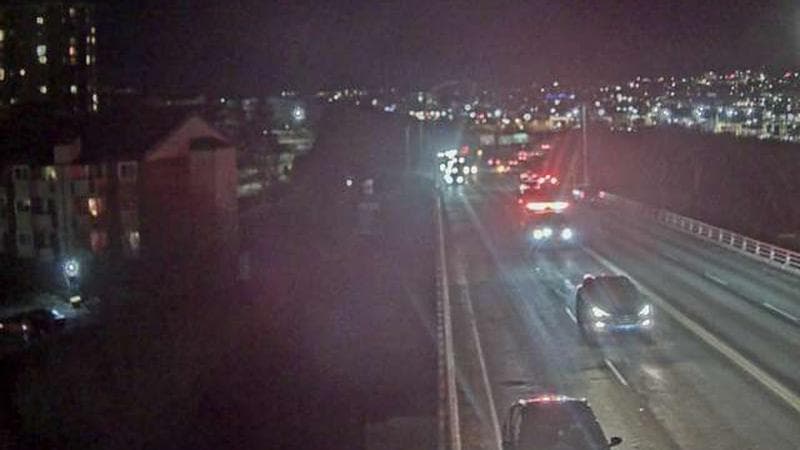 MacKay Bridge - Dartmouth bound