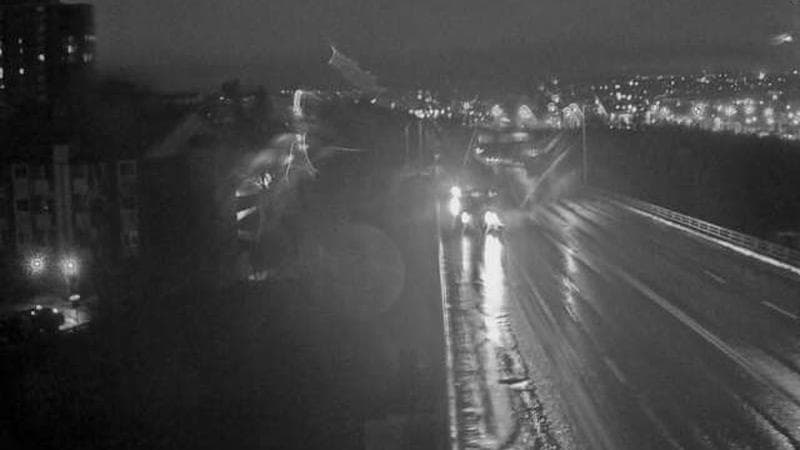 MacKay Bridge - Dartmouth bound