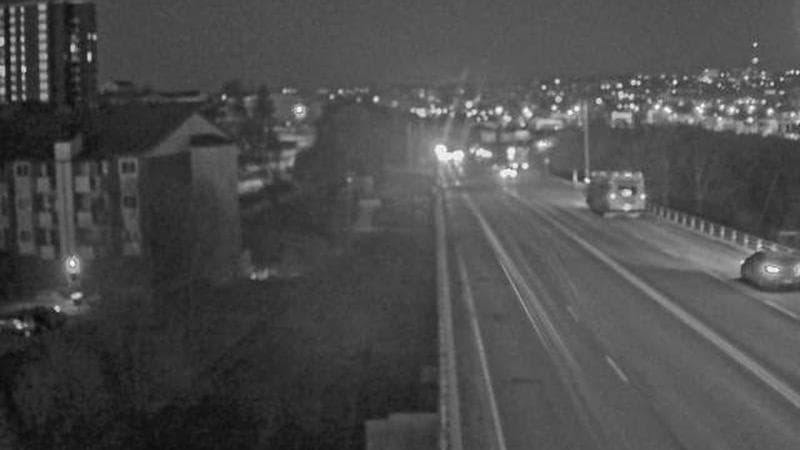 MacKay Bridge - Dartmouth bound