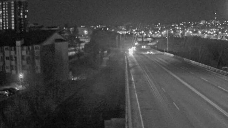 MacKay Bridge - Dartmouth bound