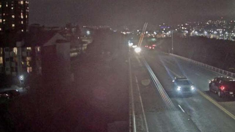 MacKay Bridge - Dartmouth bound