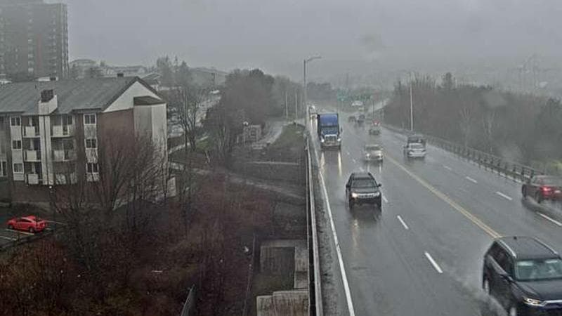 MacKay Bridge - Dartmouth bound