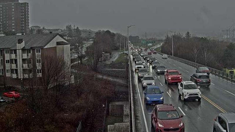 MacKay Bridge - Dartmouth bound