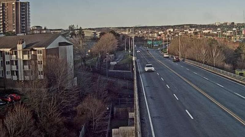 MacKay Bridge - Dartmouth bound