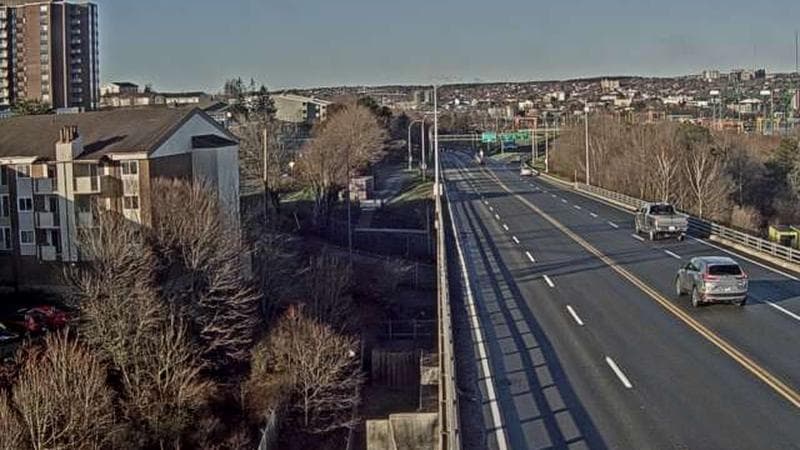 MacKay Bridge - Dartmouth bound