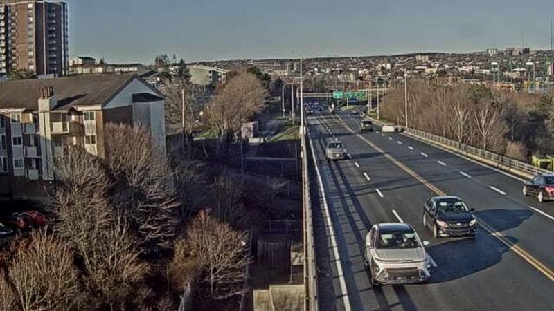 MacKay Bridge - Dartmouth bound