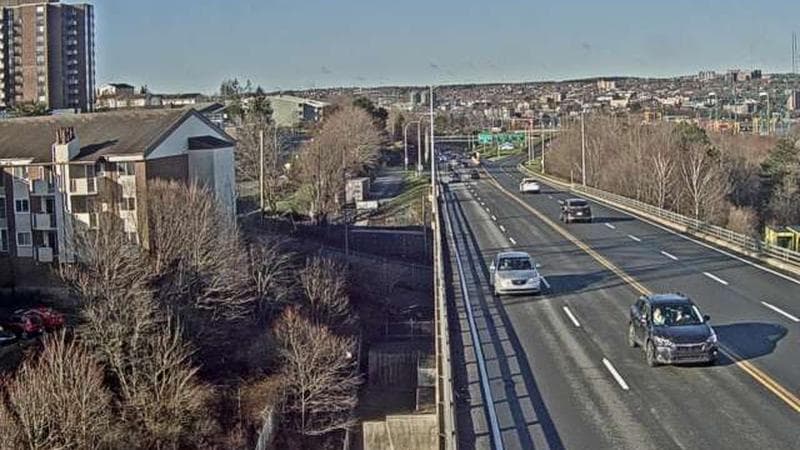 MacKay Bridge - Dartmouth bound
