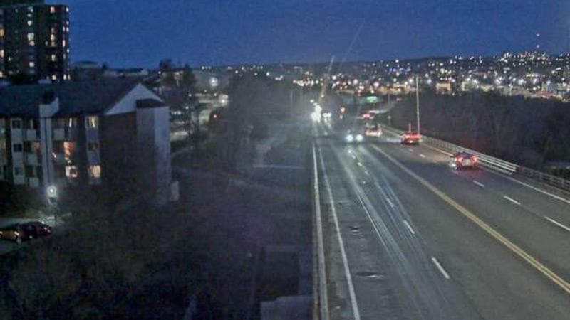 MacKay Bridge - Dartmouth bound