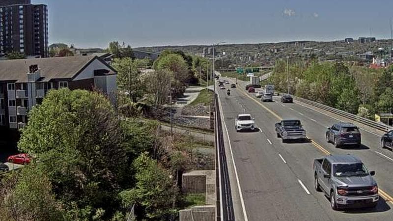 MacKay Bridge - Dartmouth bound