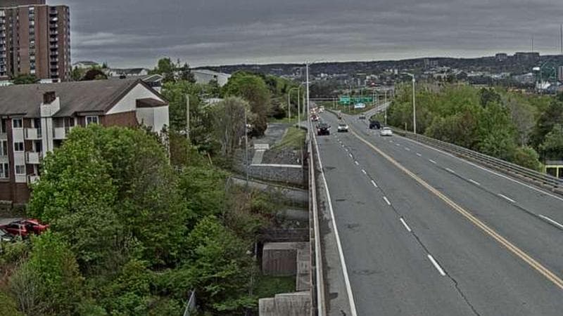 MacKay Bridge - Dartmouth bound