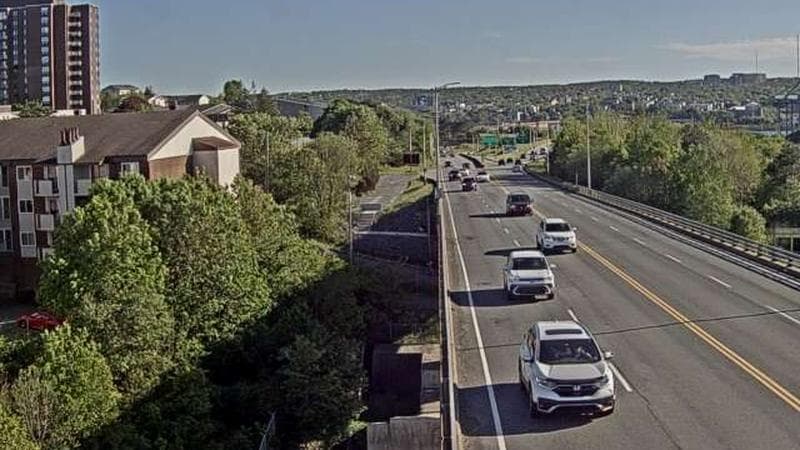 MacKay Bridge - Dartmouth bound