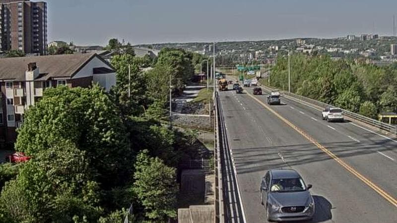 MacKay Bridge - Dartmouth bound