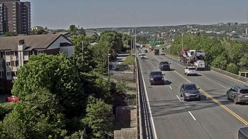 MacKay Bridge - Dartmouth bound