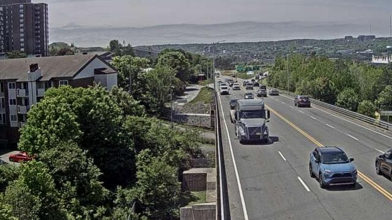 MacKay Bridge - Dartmouth bound