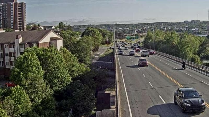 MacKay Bridge - Dartmouth bound