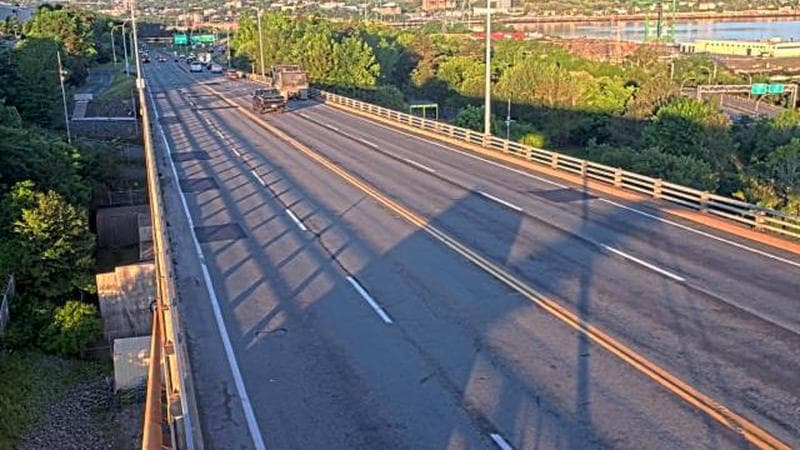 MacKay Bridge - Dartmouth bound