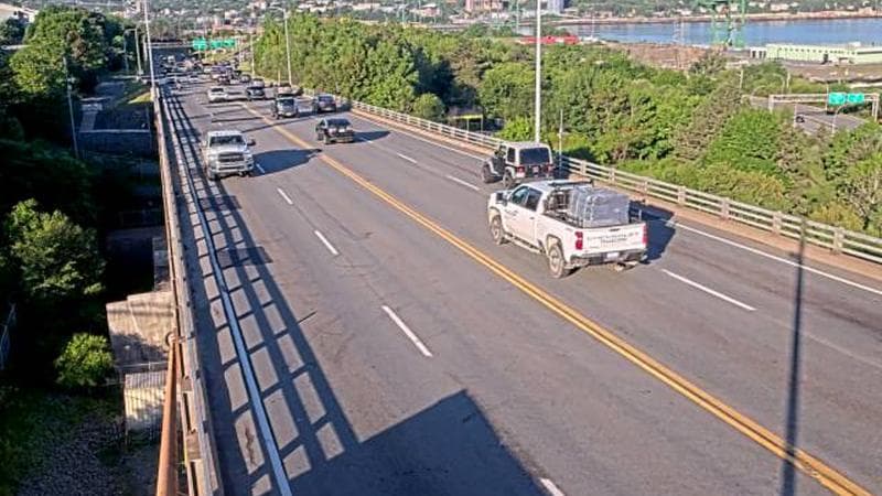 MacKay Bridge - Dartmouth bound