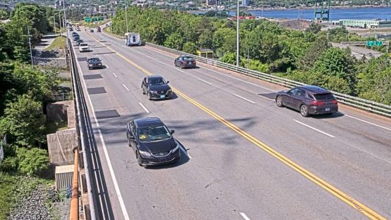 MacKay Bridge - Dartmouth bound