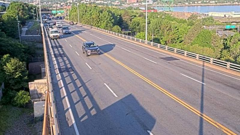 MacKay Bridge - Dartmouth bound