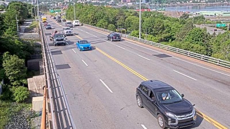 MacKay Bridge - Dartmouth bound
