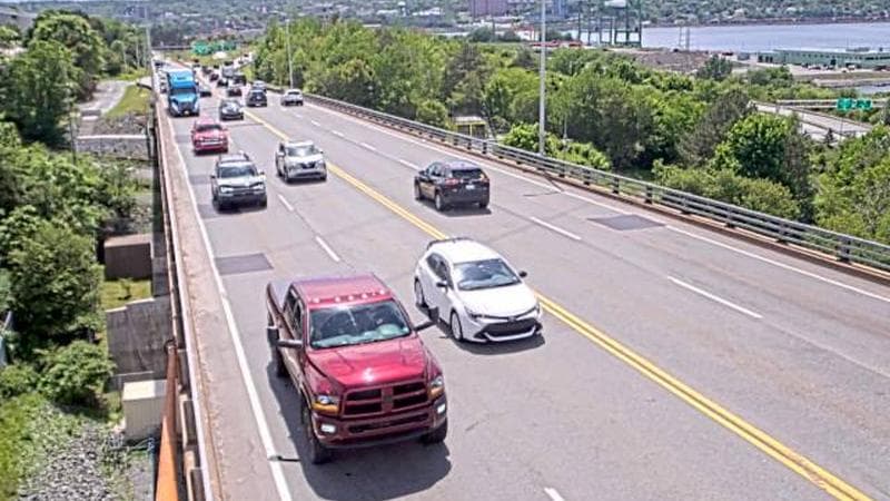 MacKay Bridge - Dartmouth bound
