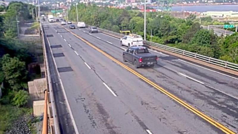 MacKay Bridge - Dartmouth bound