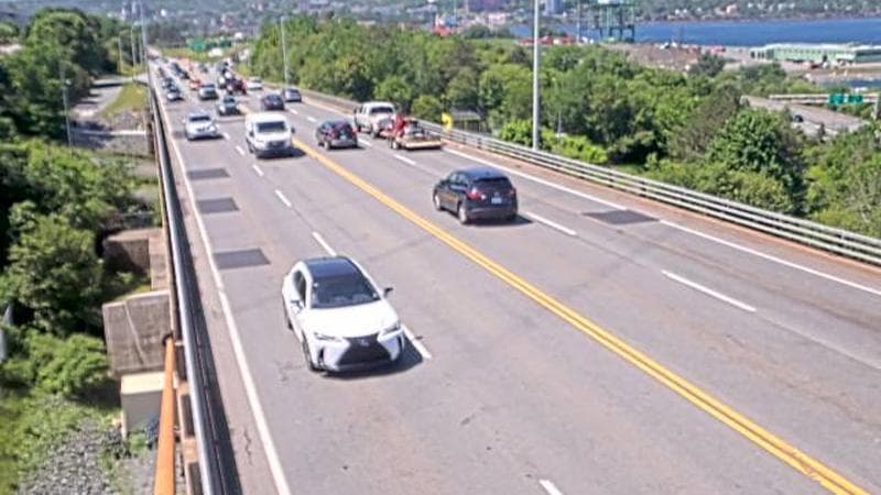 MacKay Bridge - Dartmouth bound