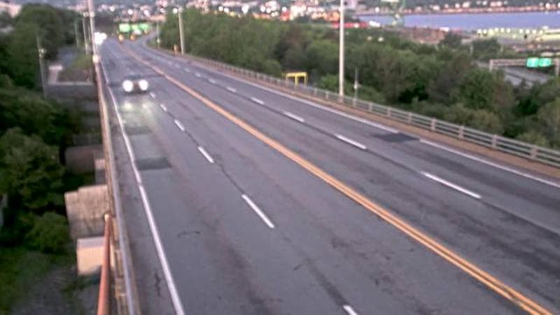 MacKay Bridge - Dartmouth bound