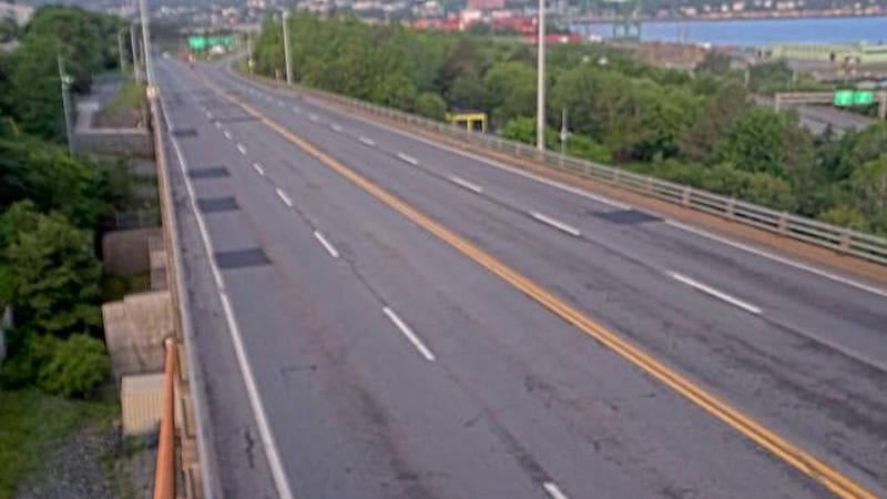 MacKay Bridge - Dartmouth bound