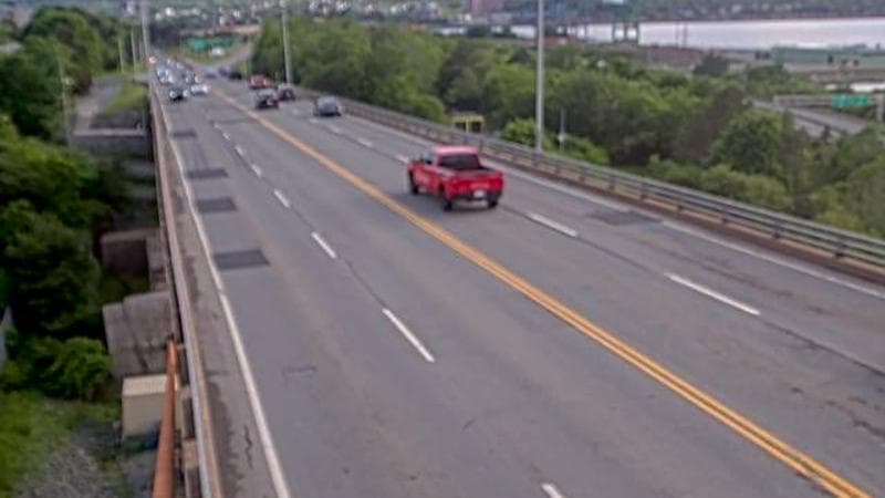 MacKay Bridge - Dartmouth bound